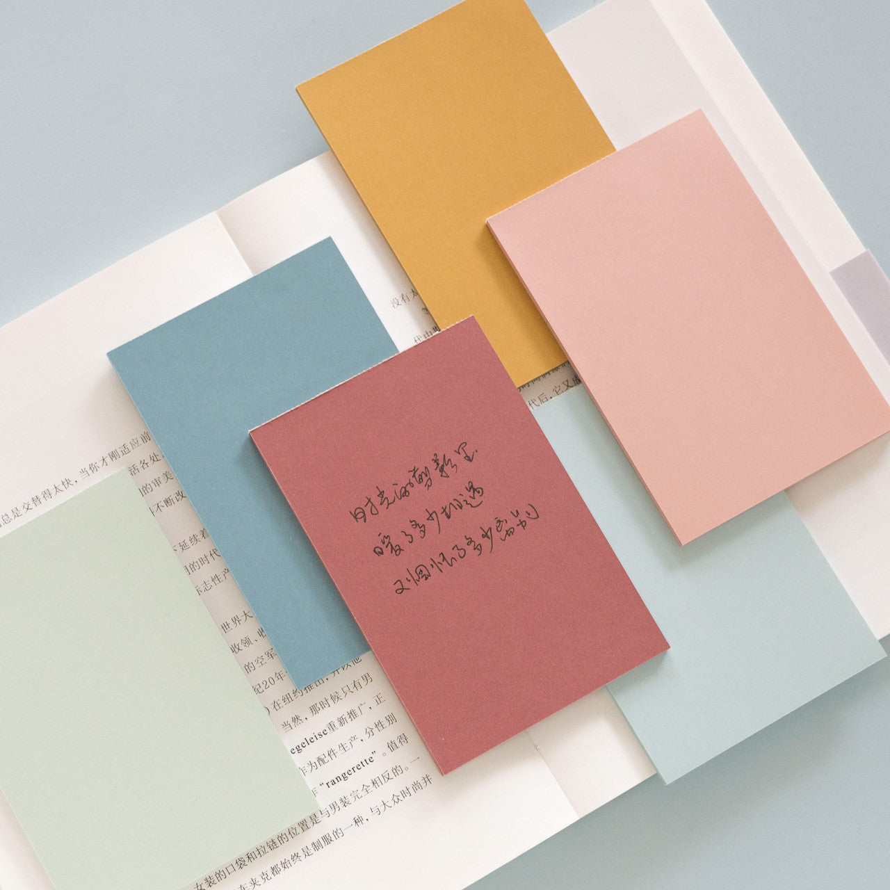 MINKYS Warm Color Sticky Notes – 150 Sheets of Cozy Planning Joy